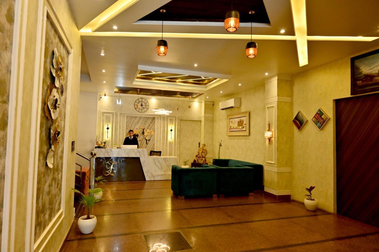 Hotel Elite - 5 Mins From Golden Temple Амритсар Экстерьер фото